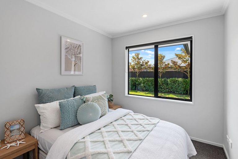 Photo of property in 11 Leader Street, Marshland, Christchurch, 8083