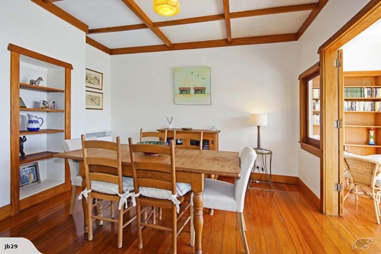 Photo of property in 10 Albert Road, Stepneyville, Nelson, 7010