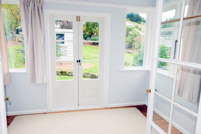 Photo of property in 4 Mclean Street, Oamaru North, Oamaru, 9400