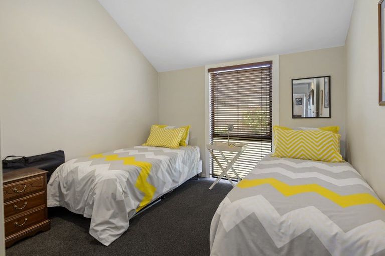 Photo of property in 16 Devon Crescent, Darfield, 7510