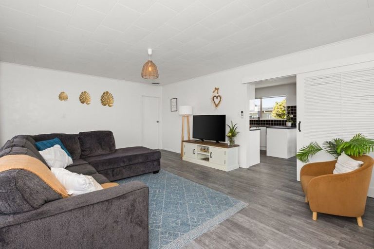 Photo of property in 135 Westminster Avenue, Tamatea, Napier, 4112