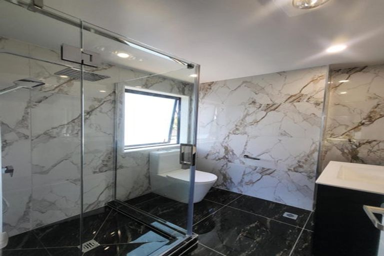 Photo of property in 10d Benton Place, Manurewa, Auckland, 2102