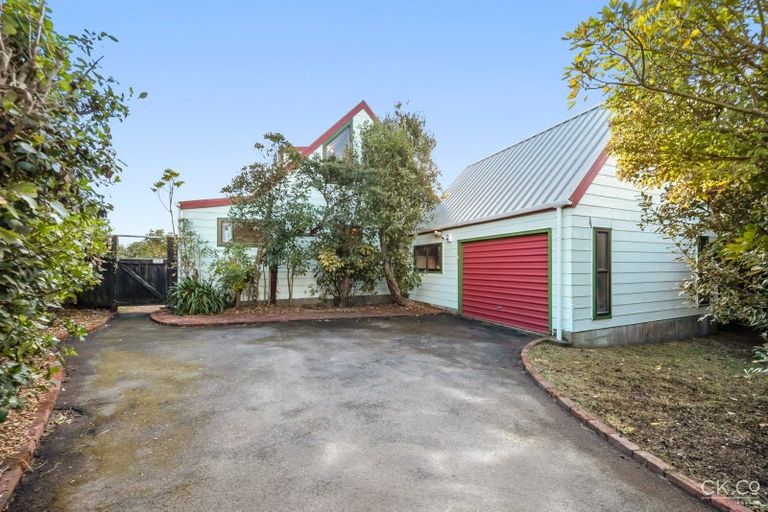Photo of property in 44 Mossburn Grove, Kelson, Lower Hutt, 5010