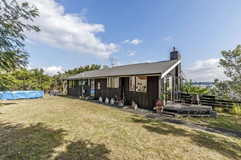 Photo of property in 41 Bushlands Park Drive, Albany, Auckland, 0632