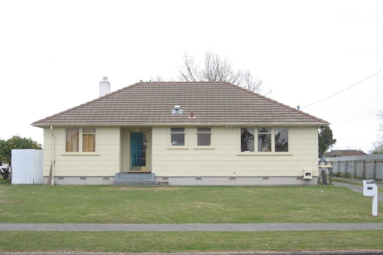 Photo of property in 102 Geddis Avenue, Maraenui, Napier, 4110