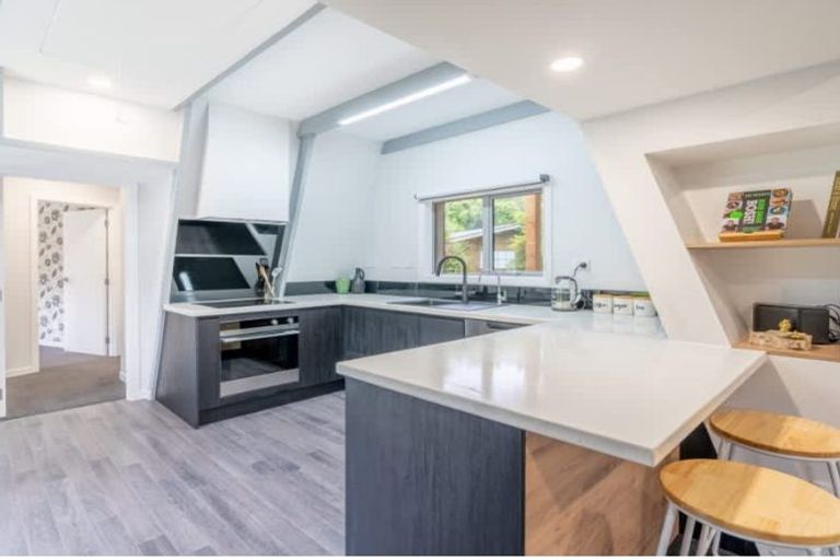 Photo of property in 123 Marama Avenue North, Otatara, Invercargill, 9879