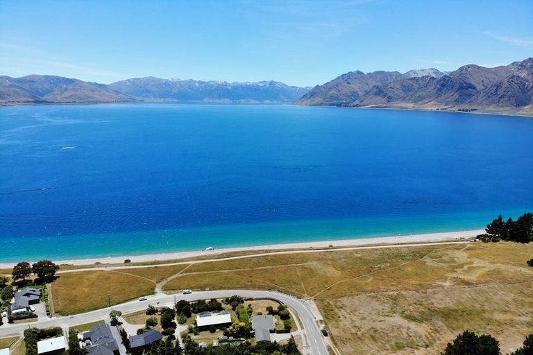 Photo of property in 16 Muir Road, Lake Hawea, 9382