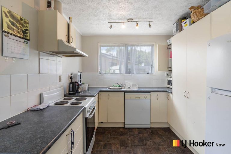 Photo of property in 23 Taitimu Drive, Weymouth, Auckland, 2103