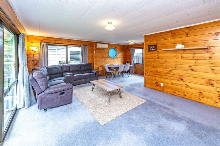 Photo of property in 37 Bens Place, Springvale, Whanganui, 4501