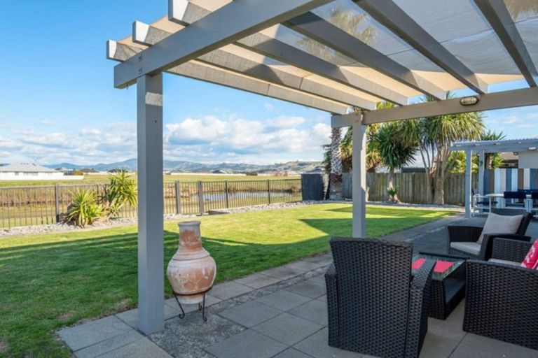 Photo of property in 5 Bree Court, Papamoa Beach, Papamoa, 3118