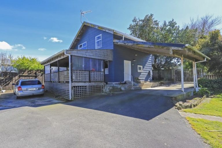 Photo of property in 236 Pukehina Parade, Pukehina, Te Puke, 3189