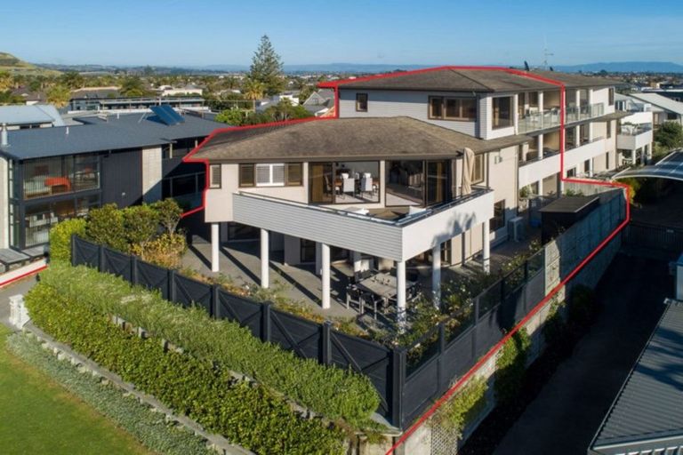 Photo of property in 3a Pacific View Road, Papamoa Beach, Papamoa, 3118