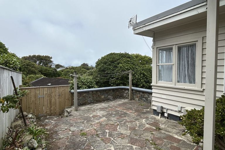 Photo of property in 11 Waru Street, Khandallah, Wellington, 6035