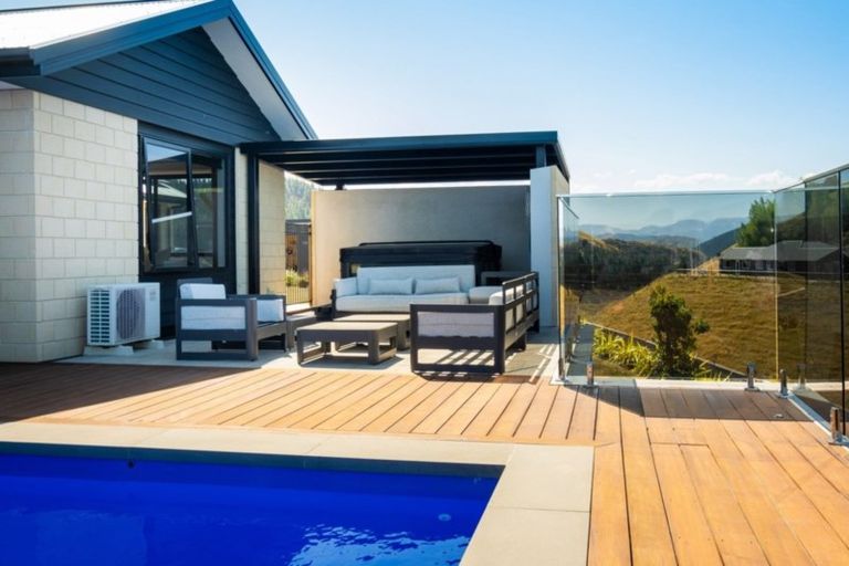 Photo of property in 140b Seafield Road, Eskdale, Napier, 4182