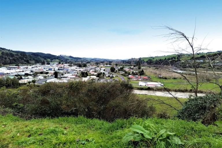 Photo of property in 5 House Avenue, Taumarunui, 3920
