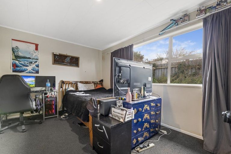 Photo of property in 8a Elm Grove, Westown, New Plymouth, 4310