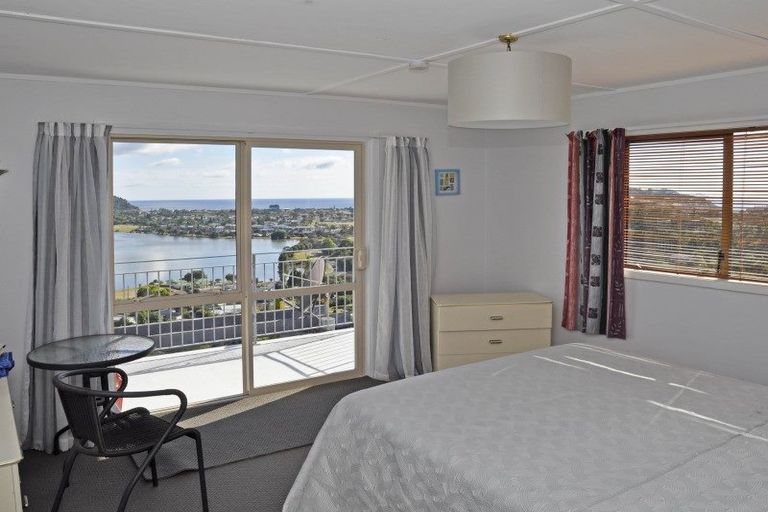 Photo of property in 10 Hinemoa Terrace, Tairua, 3508