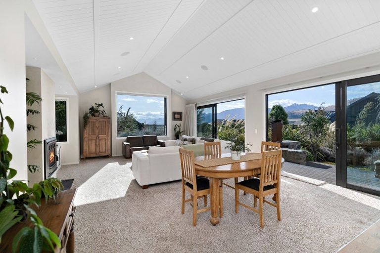 Photo of property in 5 Ellesmere Avenue, Jacks Point, Queenstown, 9371