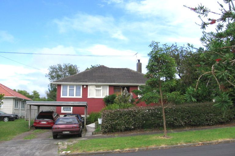 Photo of property in 57 Castledine Crescent, Glen Innes, Auckland, 1072