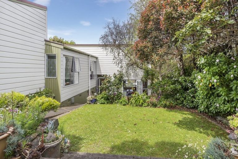 Photo of property in 27 Discovery Drive, Whitby, Porirua, 5024