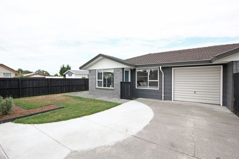 Photo of property in 1/50 Hei Hei Road, Hei Hei, Christchurch, 8042