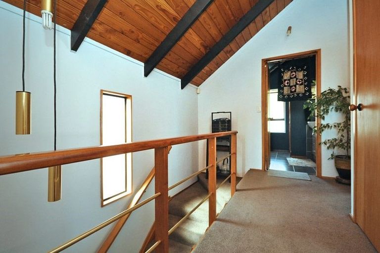 Photo of property in 2/20 Verbena Road, Birkdale, Auckland, 0626