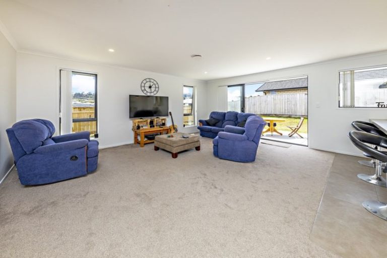 Photo of property in 2 Springburn Place, Pokeno, 2402