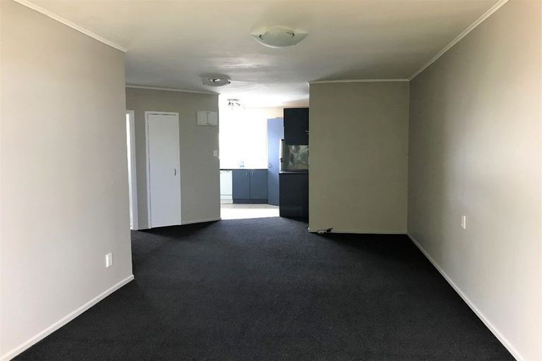 Photo of property in 4/184 Powderham Street, New Plymouth, 4310