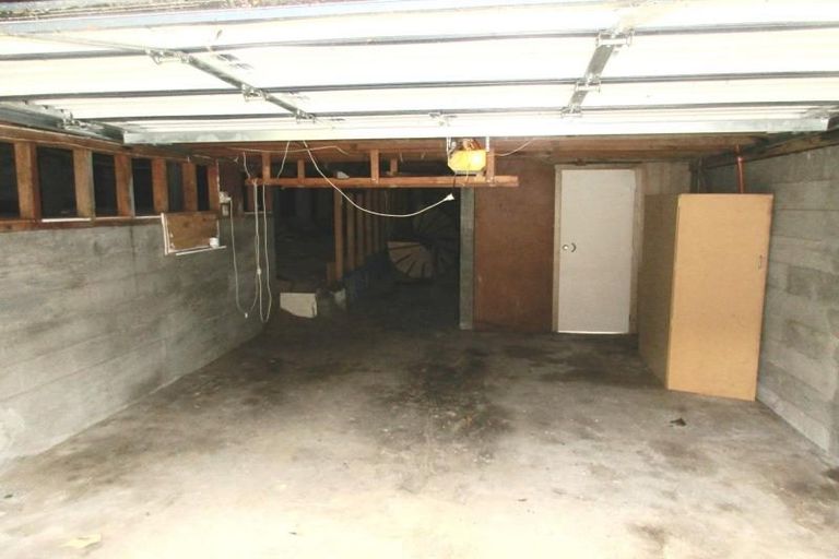 Photo of property in 220 Matai Road, Raumati Beach, Paraparaumu, 5032