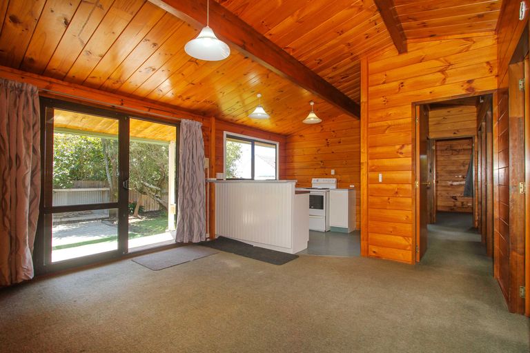 Photo of property in 75a Bayswater Avenue, Bayswater, Auckland, 0622