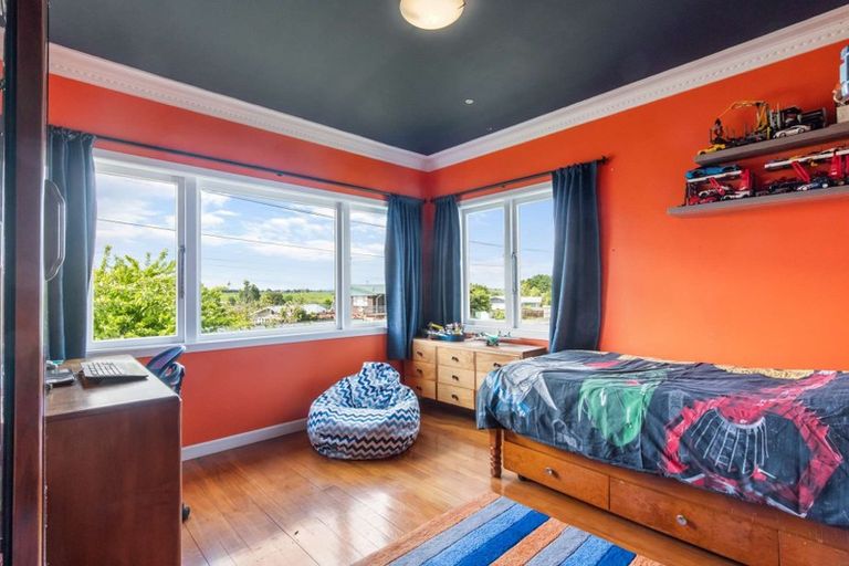 Photo of property in 146 Tuhikaramea Road, Dinsdale, Hamilton, 3204