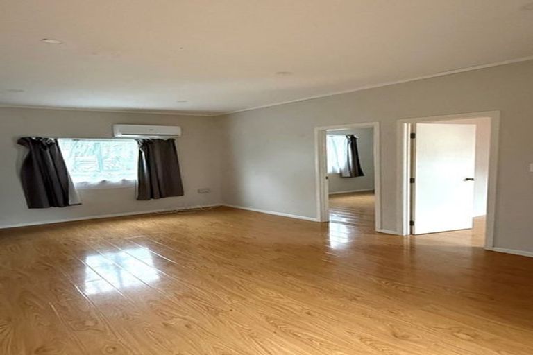 Photo of property in 38 Buller Crescent, Manurewa, Auckland, 2102