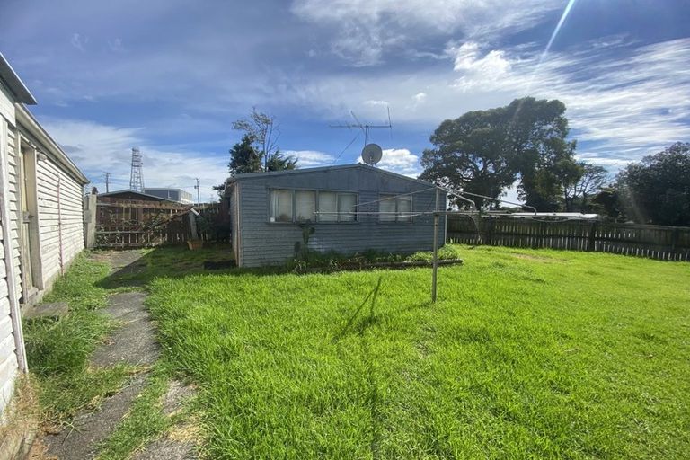 Photo of property in 30 Gilbert Road, Otara, Auckland, 2023