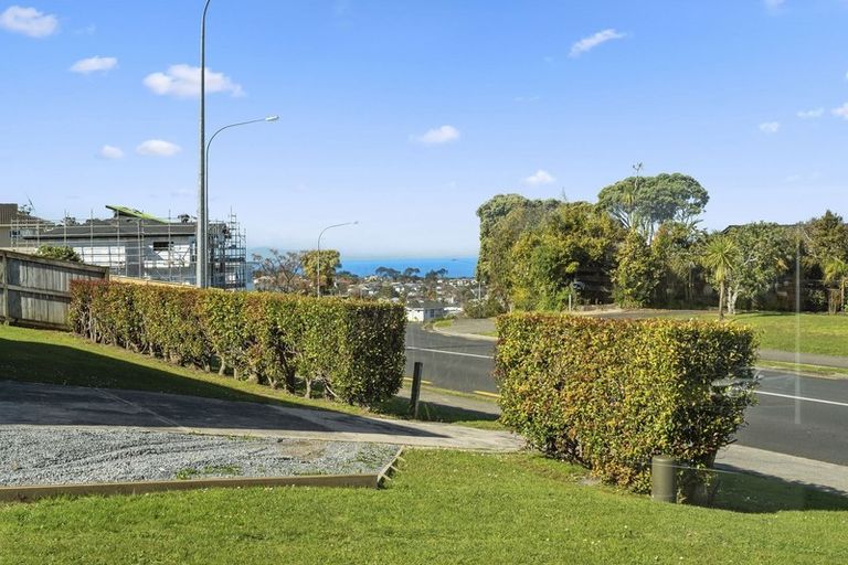 Photo of property in 1/123 Glamorgan Drive, Torbay, Auckland, 0630