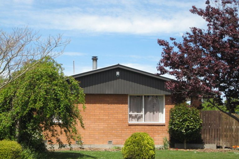 Photo of property in 60 Norrie Street, Redwood, Christchurch, 8051