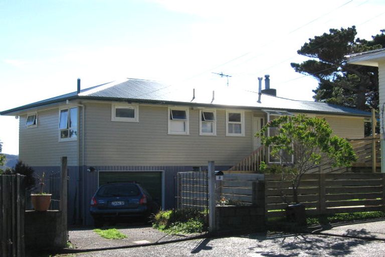 Photo of property in 3 Bronwyn Way, Paparangi, Wellington, 6037