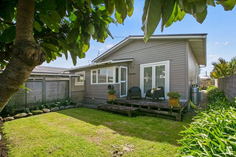 Photo of property in 25 Newton Street, Fitzroy, New Plymouth, 4312
