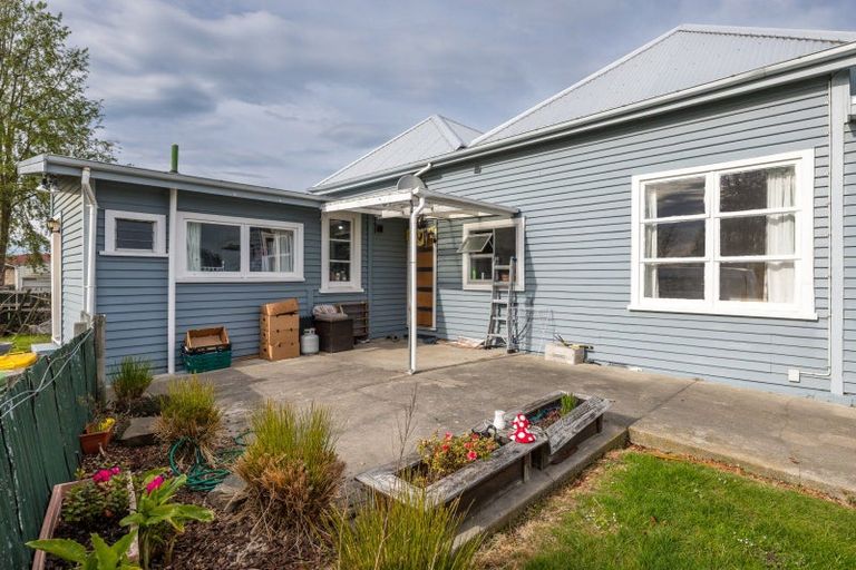 Photo of property in 28 Parsonage Road, Waimate, 7924
