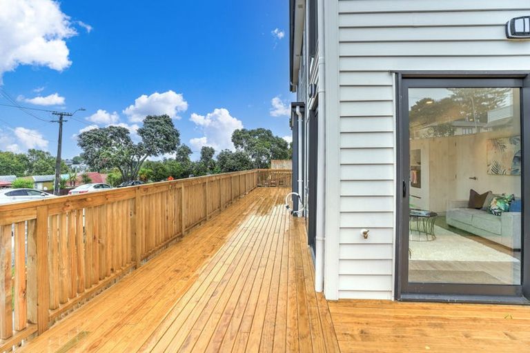 Photo of property in 61a Hillcrest Road, Papatoetoe, Auckland, 2025