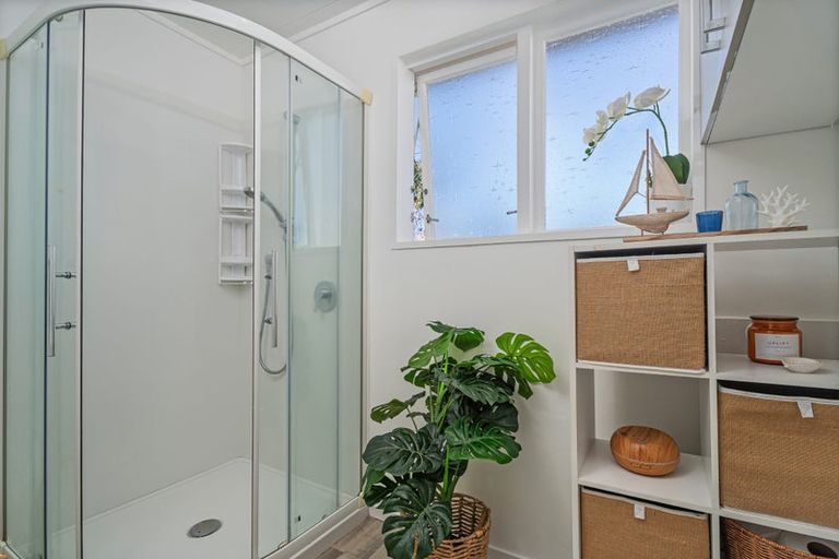 Photo of property in 5a Moewai Park Road, Whitianga, 3510