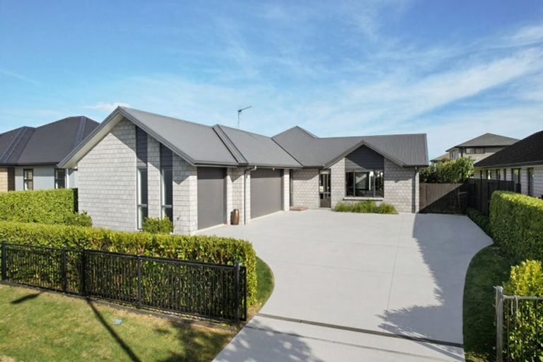 Photo of property in 9 Hehan Close, Cambridge, 3434