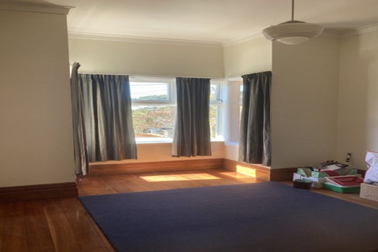 Photo of property in 2 Stanley Street, Berhampore, Wellington, 6023