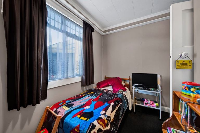 Photo of property in 29 Douglas Street, Hawera, 4610