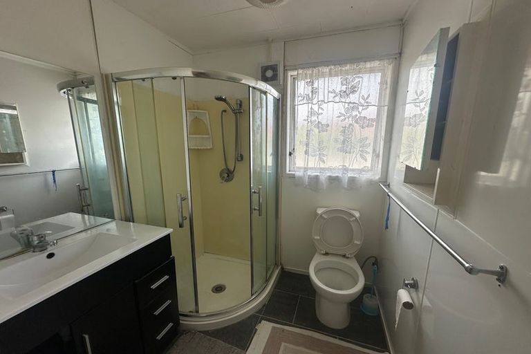 Photo of property in 34 Ferndown Avenue, Papatoetoe, Auckland, 2025