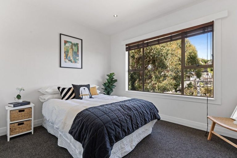 Photo of property in 41 Shandon Road, Vauxhall, Dunedin, 9013