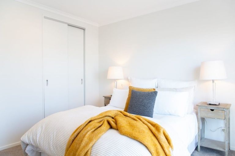 Photo of property in 8 Pepene Avenue, Takanini, 2112