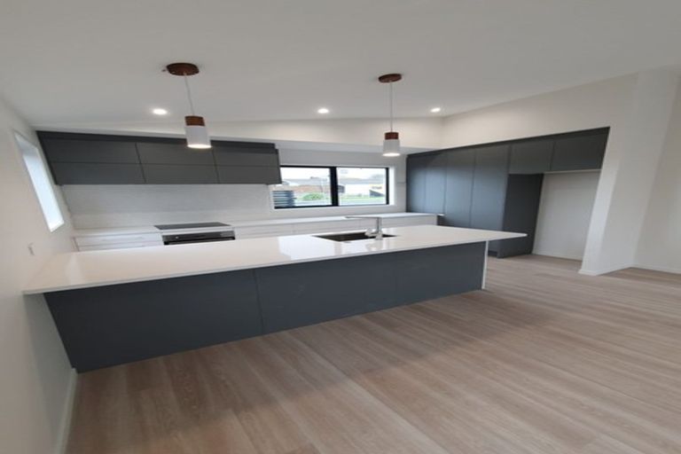 Photo of property in 185 Victoria Street West, Pukekohe, 2120