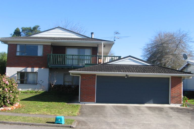 Photo of property in 3 Rhonda Place, Opaheke, Papakura, 2113