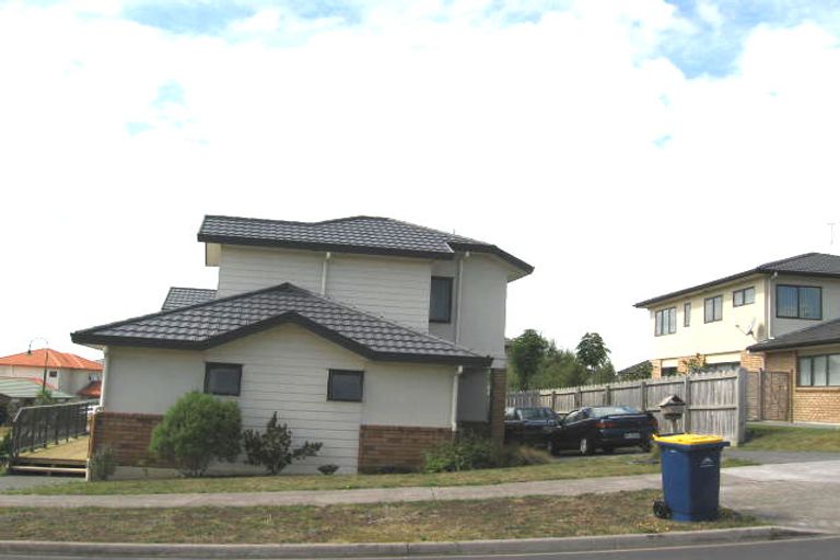 Photo of property in 47 Black Teal Close, Unsworth Heights, Auckland, 0632