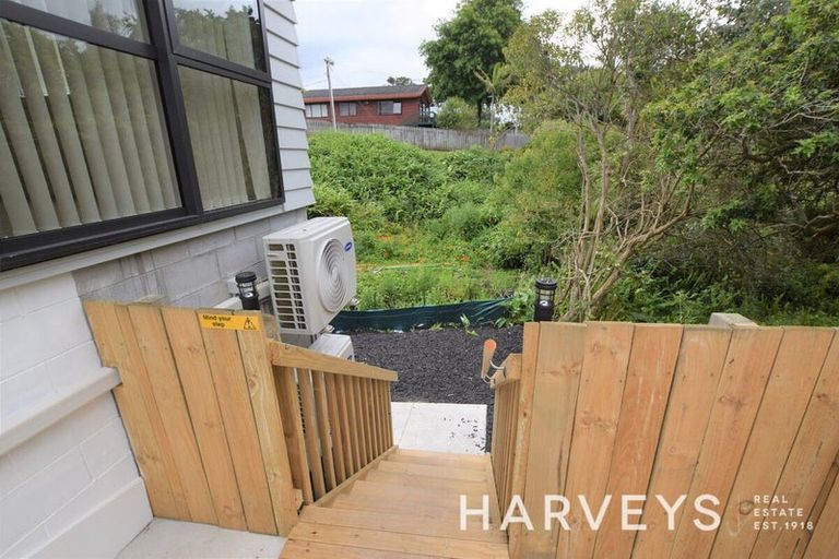 Photo of property in 71a Fruitvale Road, New Lynn, Auckland, 0600